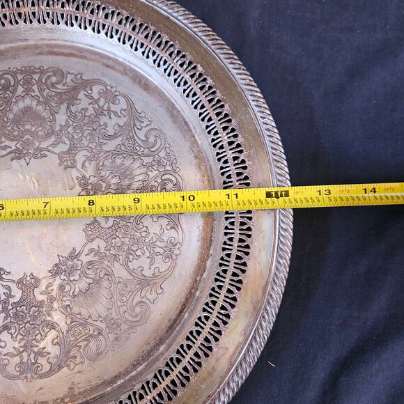Vintage WM Rogers Silver Decorative Platter 12" Serving Tray - Picture 5 of 5